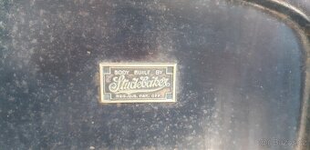 Studebacker Model 54 z roku 1931 - 13