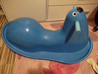 Hračky a vlasové doplňky pro děti - 13