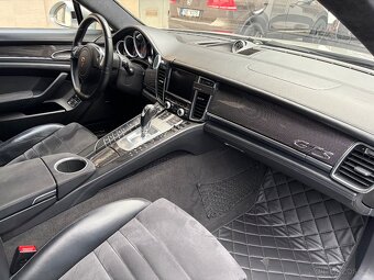 Porsche Panamera GTS - 13