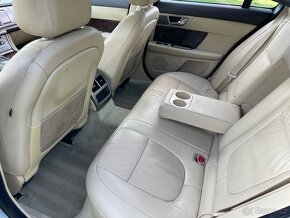 Jaguar XF 2008 2.7 TDI, 152 kW/207 hp - 13