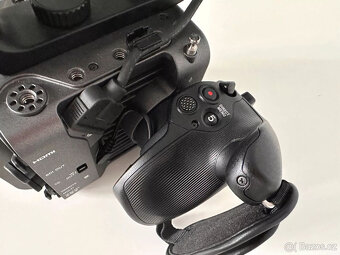 SONY ILME-FX6V (FX6) • 35mm plnoformátová filmová videokamer - 13