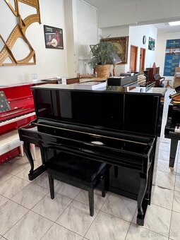Krásné pianino Carod se zárukou a doprava zdarma. REZERVACE - 13