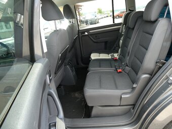 Volkswagen Touran 1.4 TSi 103kW 7.míst, serviska - 13