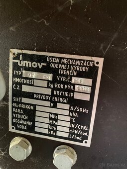 Průmyslový overlock Yamato - 13