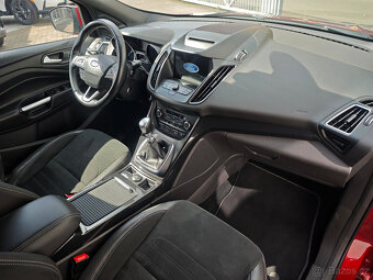 Ford Kuga 2.0 TDCi ST-line AWD 110kW - 13