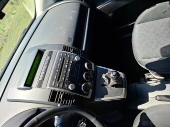 Mazda 5 1.8 i Klima 7 míst Alu,Model 2010 - 13