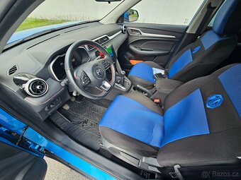 MG ZS 1.5 - 13