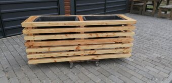 Dekorativní vyvýšené modřínové záhony - 13