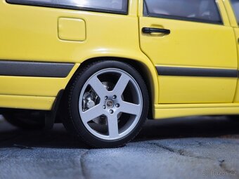 Volvo 850 T5R 1:18 Autoart - 13