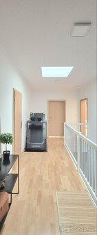 prodej RD 5+kk 200m2, Jenštejn - 13