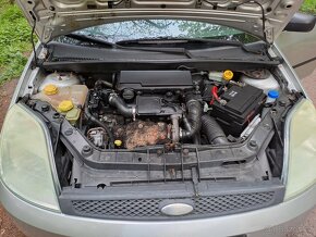 Ford Fiesta 1,4 TDCI - 13