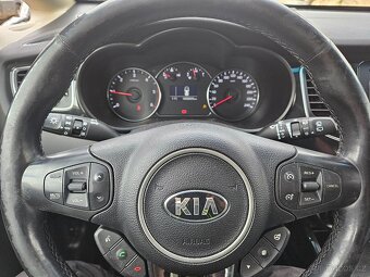 KIA Carens 1.7 CRDi 104kw EXCLUSIVE 2017 ČR - 13