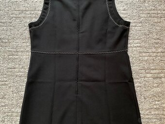 Nové dámské pouzdrové šaty Six Friends - 13