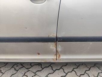 Škoda Octavia 1.9 tdi 77kw - 13