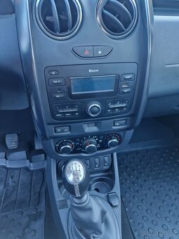 Duster 1,5dci, 80kW, 4x4, 2018, Čr, n.STK - 13