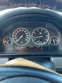 BMW E39 520i Manuál  M54B22 Lifestyle - 13