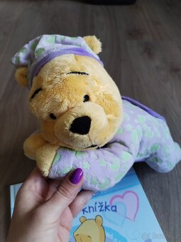 Kniha pro miminko s hrajícím medvídkem Pú - 13