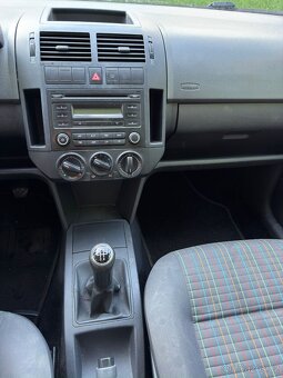 VW Polo 1.4i 2007 - 13