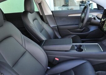 Tesla Model 3 LONG RANGE DUAL MOTOR TAŽNÉ1 - 13