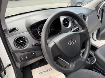 Hyundai i10 1.0 benzín 49kW rok 2017 jen 109tkm - 13