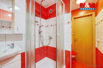 Prodej bytu 3+1, 84 m², Karlovy Vary, ul. Sibiřská - 13