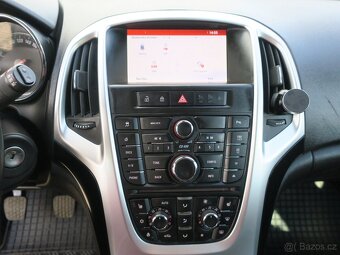 Opel Astra 1.4 Turbo 103 kW - 13