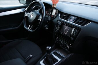 Škoda Octavia Combi 2.0 TDI Elegance/Style - 13
