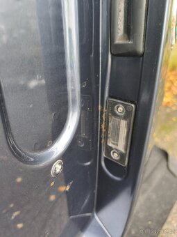 Skoda Fabia 2 combi facelift -  páté dveře, víko kufru - 13