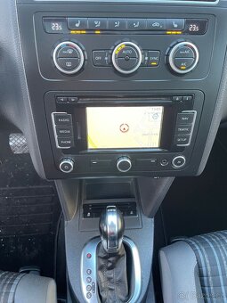 VW Touran CROSS 2.0TDi 103kw•DSG•2013•Tažné•2xklíč•2xkola - 13