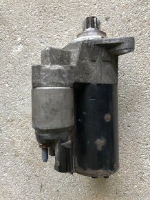 Díly 2.0 tdi motor BMM - 13