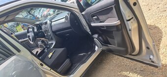 Suzuki Grand Vitara 2.4 benzin 4x4+redukcia+uzavierka - 13