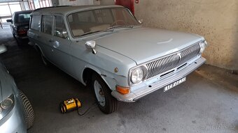 1976 Volha Kombi Gaz 24 7 míst - 13