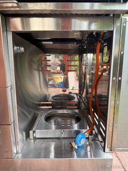 Prodam zahradni plynový gril Horeca Deluxe - 13