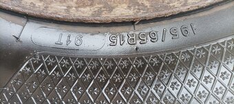 Zimní pneumatiky Kleber 195/65 R 15 - 13