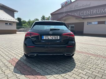 MERCEDES-BENZ A180d/2018/AUTOMAT/MB-SERVIS/2 SADY - 13