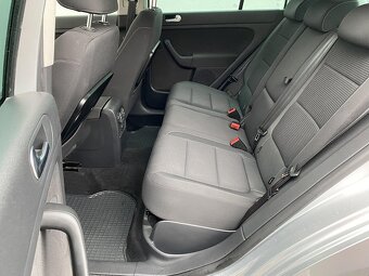 Volkswagen Golf Plus 1.2 TSi Team. Stav tachometru 119117 km - 13