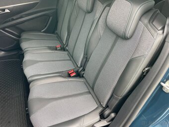 Peugeot 5008 II 1.2PT ALLURE 7míst ČR+1.maj. Tažné. - 13