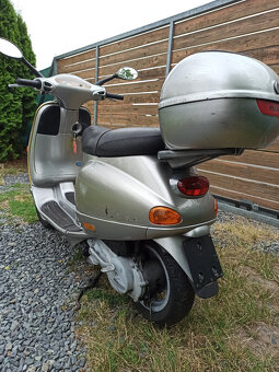 Vespa ET4 125 R.V.1998 - 13