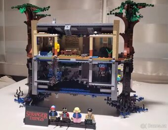 Stranger Things Upside Down 75810 - 13