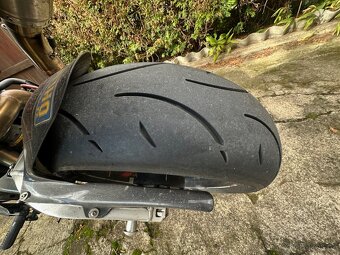 Honda VTR 1000 SP2 - 13