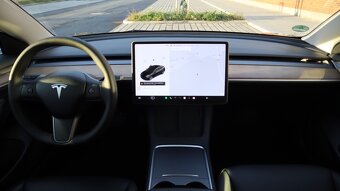 Tesla Model 3, 2021 Long Range AWD – 82 kWh - 13