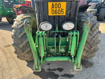 John Deere 8200 - 13