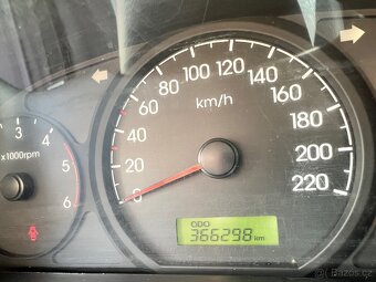 Hyundai H1 - 2,5CRDi 125kw 2010 - odpočet DPH - 13
