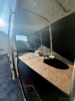 IVECO DAILY 35S14V 2.3HPT 100KW MAXI ČR PO SERVISU ZAN. PNEU - 13
