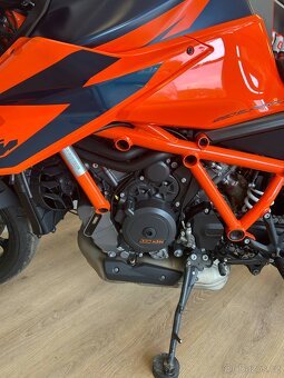 KTM 1290 Super Duke R - 13