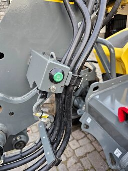 Kramer nakladac manipulator manitou merlo JCB CAT traktor - 13