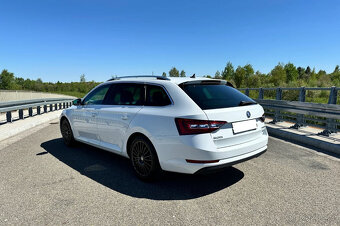 Skoda Superb 2.0 TDI 4x4 L&K/DSG - 13