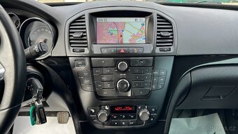 Opel Insignia 1.4 Turbo 103kW Tažné,Navi - 13