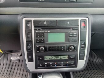 Volkswagen Sharan, 1.9 TDI, automat, Freestyle, tažné - 13