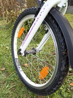 Dívčí kolo Rock Machine 20 - 13